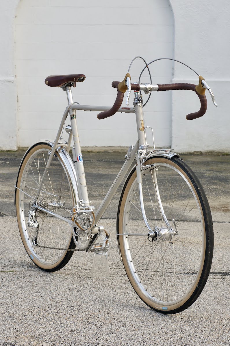 raleigh international road bike